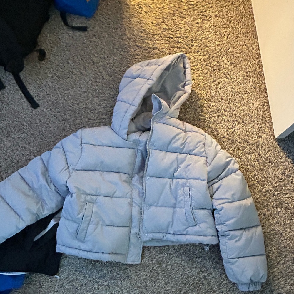 Gray puffer jack